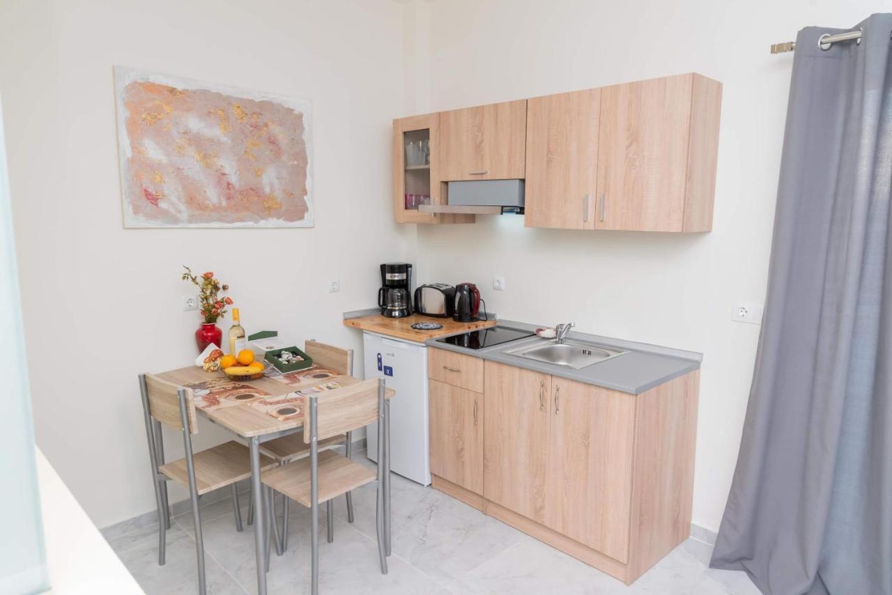 As Alesias Suites.Room 12. Rhodes City 외부 사진